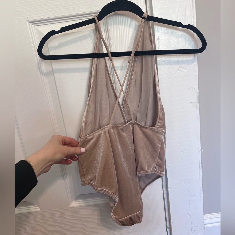 Shimmering Tan Bodysuit - Picture 3 of 5